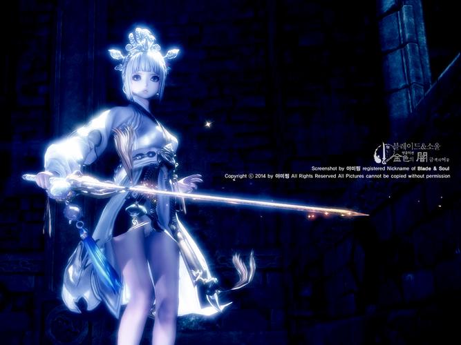 剑灵私服高爆版，灵核武魂打 BOSS 轻松爆！